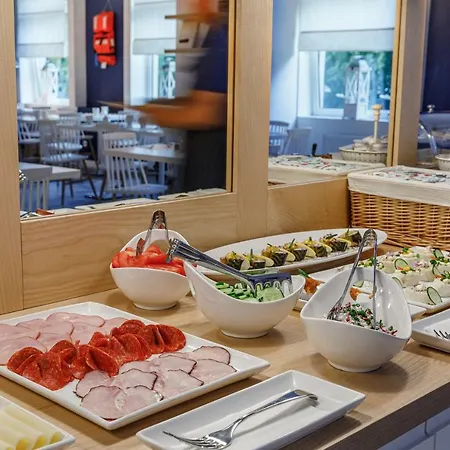 Aqua House 住宿加早餐酒店 索波特