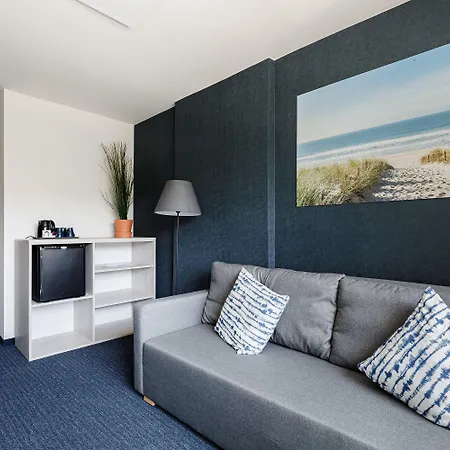 Aqua House B&B 3*