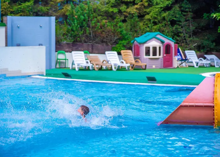 Bed & Breakfast Aqua House 3*